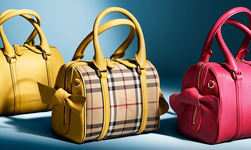 'New for S/S15 - The Alchester updated with a hand-tied leather bow 

Shop women's bags from Burberry http://brby.co/2xy'
